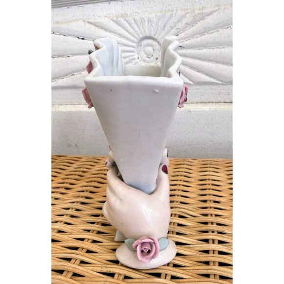Vintage 50's Lefton Porcelain Hands Holding Fan Vase Roses Cottage Core - Picture 3 of 10